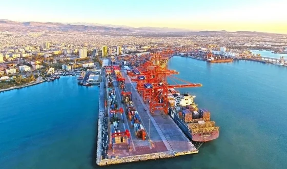 BAE'den İzmir Limanı'na 500 Milyon Dolarlık Dev Yatırım Planı