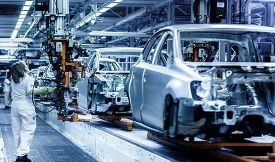 General Motors, Kansas Fabrikasında 1700 Çalışanını İşten Çıkarmaya Hazırlanıyor